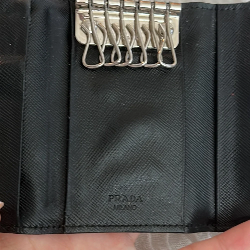Authentic Prada Key Wallet - Picture 4 of 7